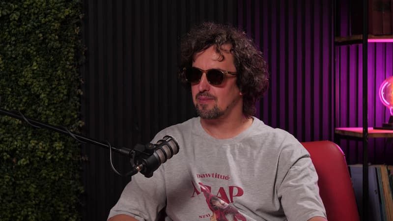 Set de grabación de podcast en el estudio Liberty